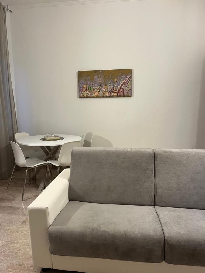 Ampio Bilocale A Milano Daire Dış mekan fotoğraf